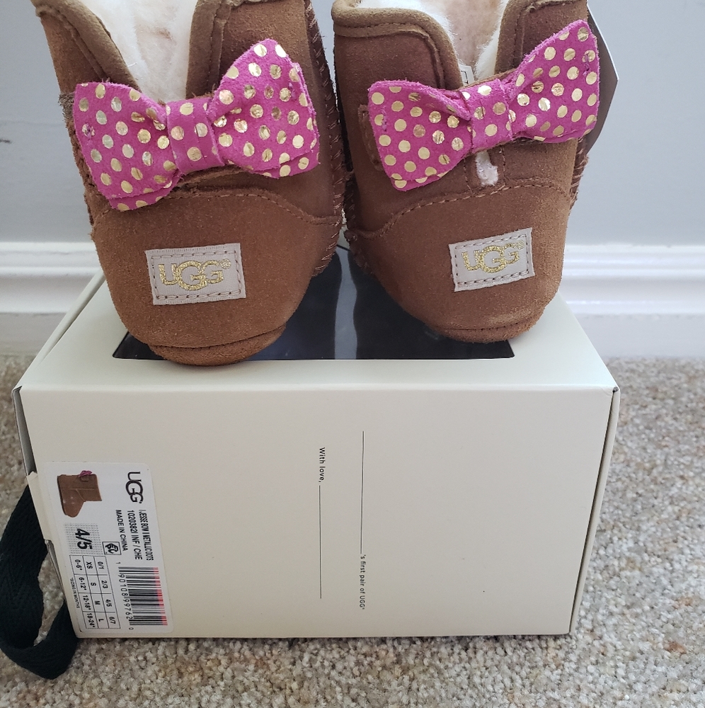 Nib! Ugg infant jesse bow metallic dot boots 4/5 - Picture 3 of 6